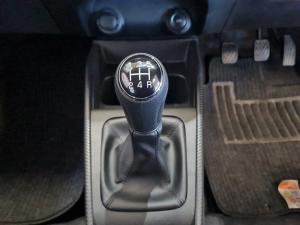 Toyota Starlet Cross 1.5 XS manual - Image 12