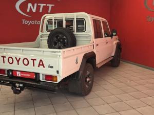 Toyota Land Cruiser 79 2.8 GD-6D/C - Image 2