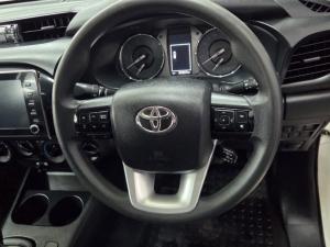 Toyota Hilux 2.4 GD-6 Raider 4X4 automaticD/C - Image 8