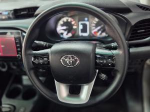 Toyota Hilux 2.4 GD-6 Raider X 4X4 automaticD/C - Image 8