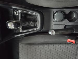 Volkswagen T-CROSS 1.0 TSI Comfortline DSG - Image 10