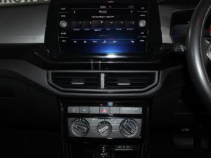 Volkswagen T-CROSS 1.0 TSI Life DSG - Image 11