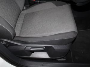 Volkswagen T-CROSS 1.0 TSI Life DSG - Image 17