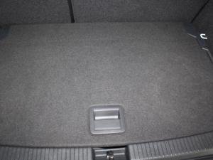 Volkswagen T-CROSS 1.0 TSI Life DSG - Image 8