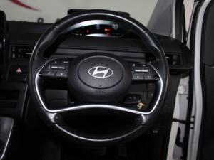 Hyundai Staria 2.2D Executive automatic - Image 12