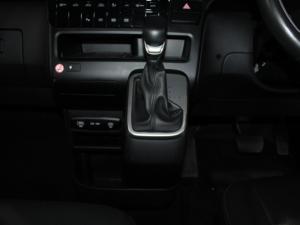 Hyundai Staria 2.2D Executive automatic - Image 14