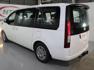 Hyundai Staria 2.2D Executive automatic - Image 6