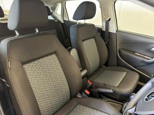 Volkswagen Polo Vivo 1.4 Life - Image 9