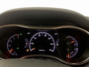 Jeep Grand Cherokee 3.0 CRD Laredo - Image 13