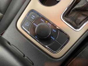 Jeep Grand Cherokee 3.0 CRD Laredo - Image 8