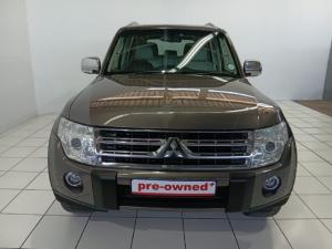 Mitsubishi Pajero 5-door 3.2DI-D GLS - Image 2