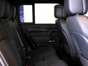 Land Rover Defender 130 D350 X-Dynamic HSE - Image 10