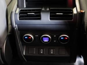 Land Rover Defender 130 D350 X-Dynamic HSE - Image 18