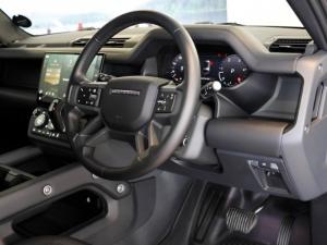 Land Rover Defender 130 D350 X-Dynamic HSE - Image 23