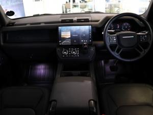 Land Rover Defender 130 D350 X-Dynamic HSE - Image 8