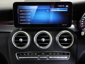 Mercedes-Benz GLC GLC300d 4Matic - Image 30