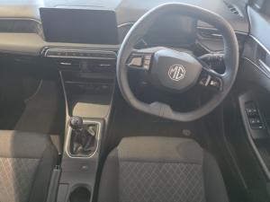 MG MG3 1.5 Comfort manual - Image 8