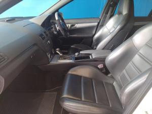 Mercedes-Benz C-Class C63 AMG - Image 10