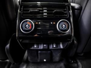 Land Rover Range Rover Sport D350 Dynamic HSE - Image 17