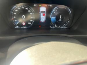 Volvo XC90 T8 Twin Engine AWD R-Design - Image 11