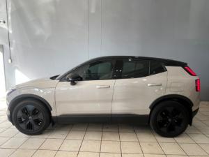 Volvo EX30 Cross Country Twin Motor Performance Ultra - Image 2