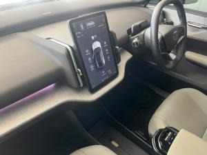 Volvo EX30 Cross Country Twin Motor Performance Ultra - Image 9