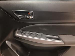 Suzuki Swift 1.2 GLX auto - Image 15