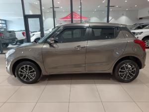 Suzuki Swift 1.2 GLX auto - Image 2
