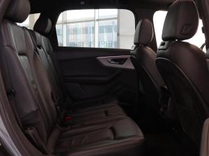 Audi Q7 45TDI quattro S line - Image 27