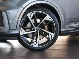 Audi Q7 45TDI quattro S line - Image 3