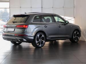 Audi Q7 45TDI quattro S line - Image 9