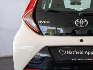 Toyota Aygo 1.0 - Image 13