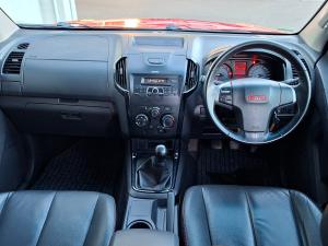 Isuzu D-Max 250 double cab X-Rider - Image 10