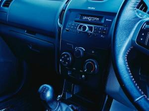 Isuzu D-Max 250 double cab X-Rider - Image 6