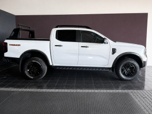 Ford Ranger 3.0TD V6 double cab Tremor 4WD - Image 12