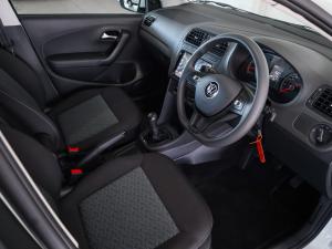 Volkswagen Polo Vivo hatch 1.4 Life - Image 12