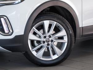 Volkswagen T-Cross 1.0TSI Life - Image 3
