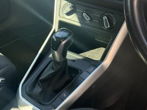 Volkswagen Polo hatch 1.0TSI 85kW Life - Image 11