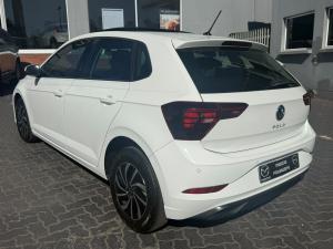 Volkswagen Polo hatch 1.0TSI 85kW Life - Image 4