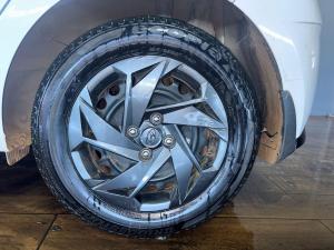 Hyundai i20 1.2 Motion - Image 11