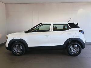 Mahindra XUV 3XO 1.2T MX2 auto - Image 4