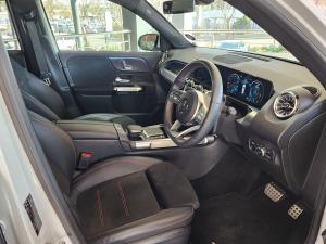Mercedes-Benz GLB GLB250 AMG Line - Image 17