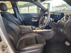 Mercedes-Benz GLB GLB250 AMG Line - Image 28