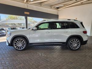Mercedes-Benz GLB GLB250 AMG Line - Image 6