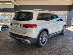 Mercedes-Benz GLB GLB250 AMG Line - Image 9
