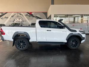 Toyota Hilux 2.8GD-6 Xtra cab 4x4 Legend auto - Image 3
