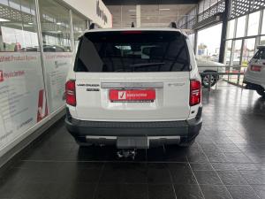 Toyota Land Cruiser Prado 2.8GD TX - Image 5