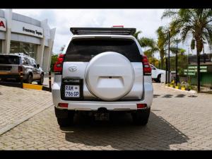 Toyota Land Cruiser Prado 2.8GD VX-L - Image 5