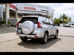 Toyota Land Cruiser Prado 2.8GD VX-L - Image 2