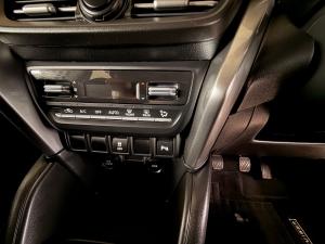 Toyota Urban Cruiser 1.5 XR manual - Image 14
